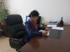 西甲联赛官方网站-尤凤丽老师-工作照
